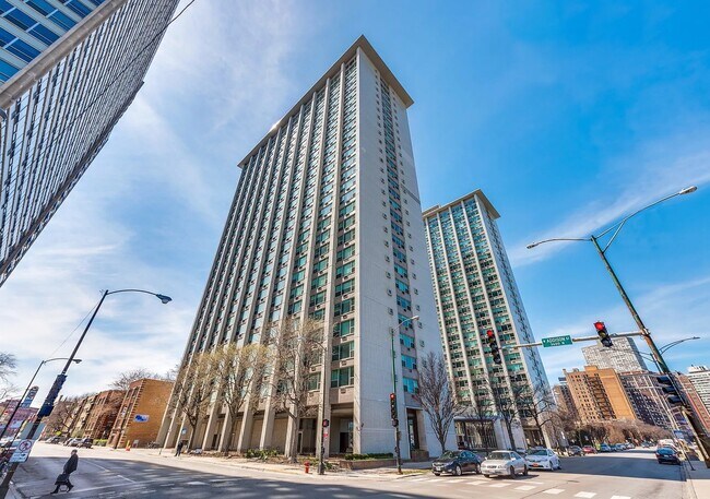 Building Photo - 3600 N Lake Shore Dr