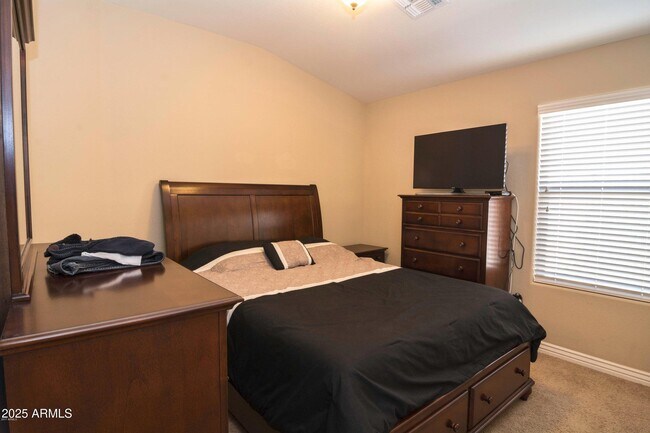 Foto del edificio - 23226 N 41st St