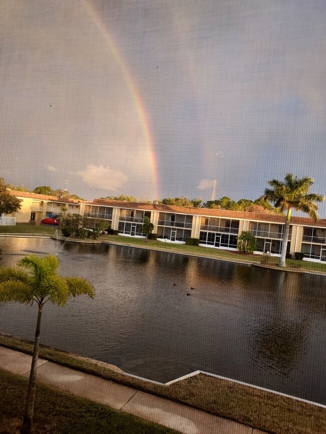 Building Photo - 2135 N Courtenay Pky