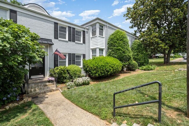 Foto del edificio - 564 Wakefield Dr