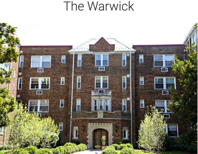 Foto del edificio - 3051 Idaho Ave NW