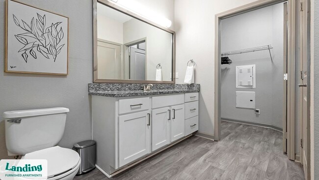 Foto del edificio - 7116 Finn Hall Ave