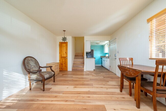 Foto del edificio - Available Now this Lovely One Bedroom Condo