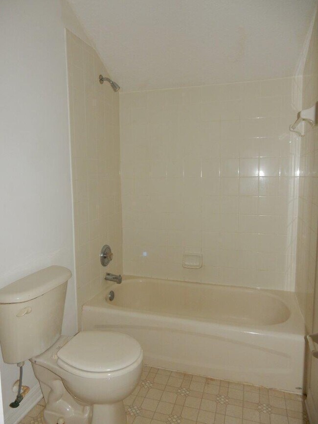 Foto del edificio - Nice 4/2 Two-Story Home in Seminole County...