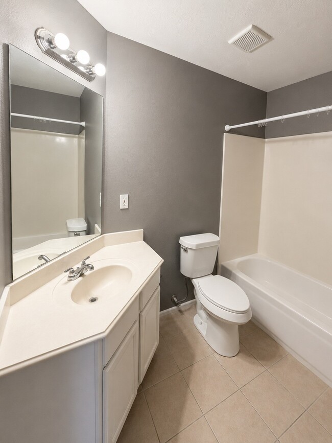 Building Photo - 17030 Applecross Ln