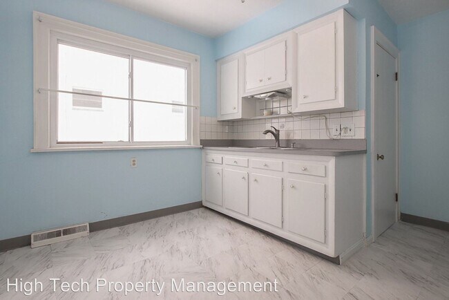 Building Photo - 3 br, 2 bath House - 5048 E 88th Street