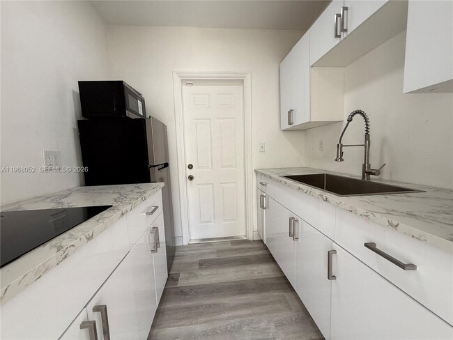 Foto del edificio - 2801 SW 26th St