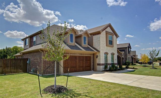 Building Photo - 4908 Lake Park Dr