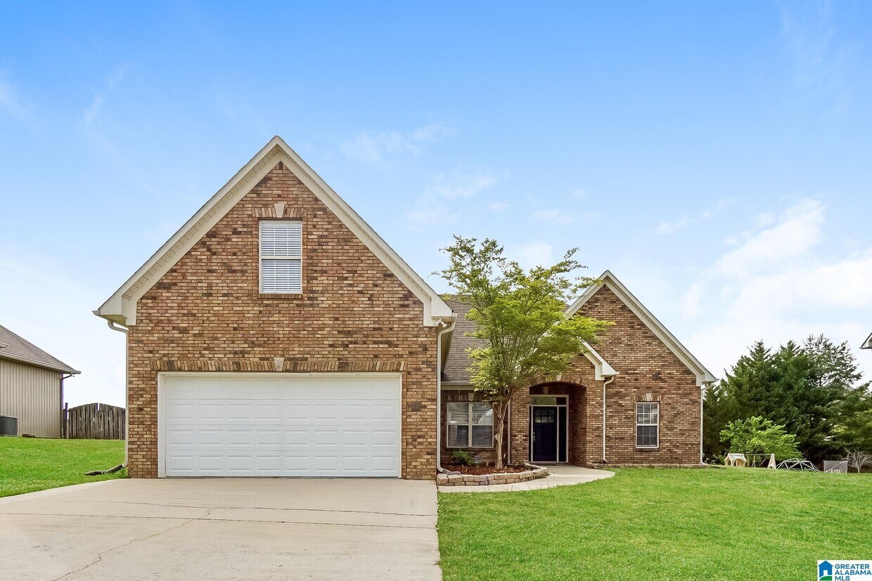 Primary Photo - 523 Waterford Cove Cir