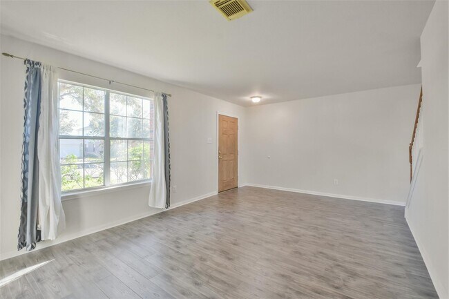 Building Photo - 3831 Pebble Garden Ln