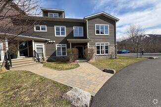Building Photo - 144 Bd de Bromont
