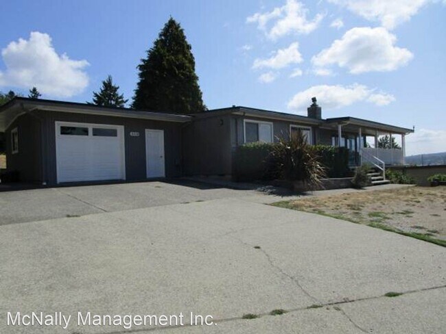 Foto del edificio - 3 br, 1.5 bath House - 6118 18th Street Ct...