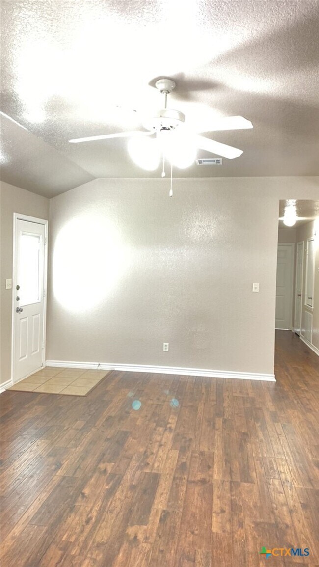 Foto del edificio - 3605 Westwood Dr