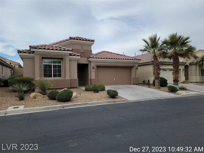 Foto del edificio - SW SINGLE STORY LOCATED IN GATED COMMUNITY!!