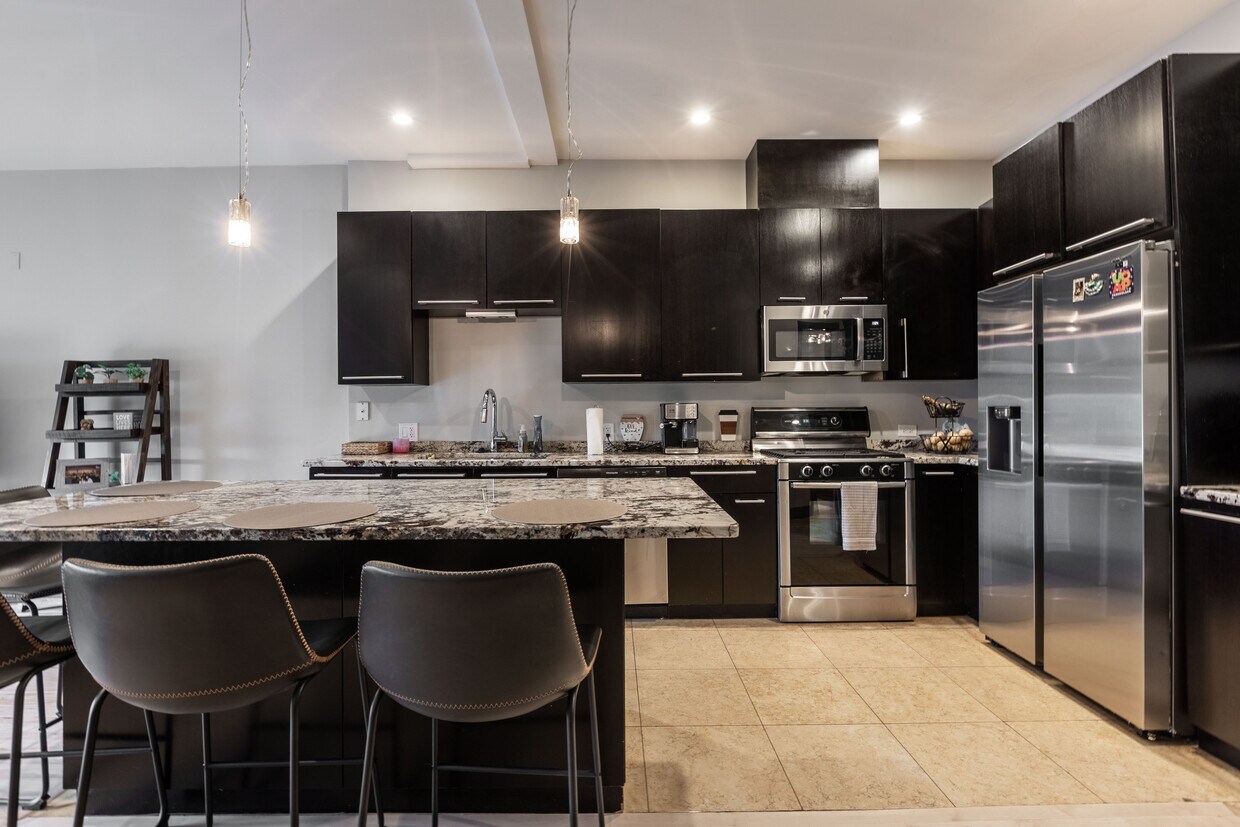 Foto principal - 2348 N Lister Ave