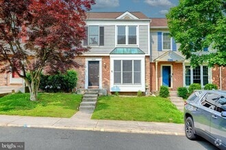 Building Photo - 3409 Howell Ct