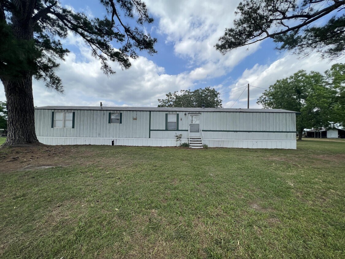 Foto principal - 10025 Brogden Rd