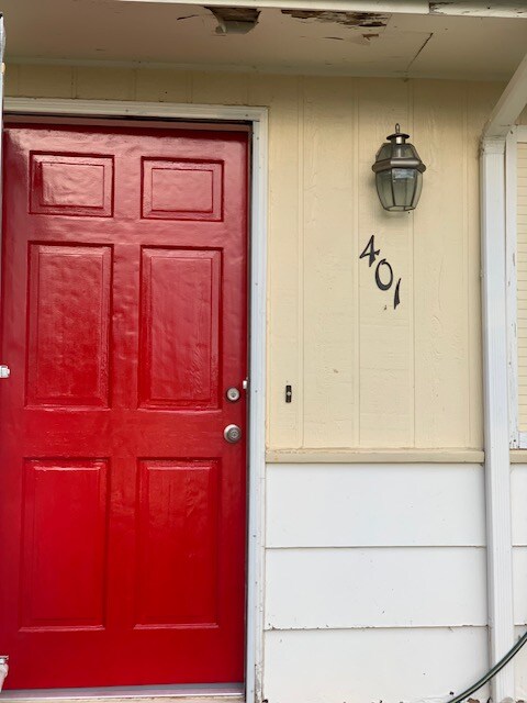 Building Photo - 401 N Impala Dr