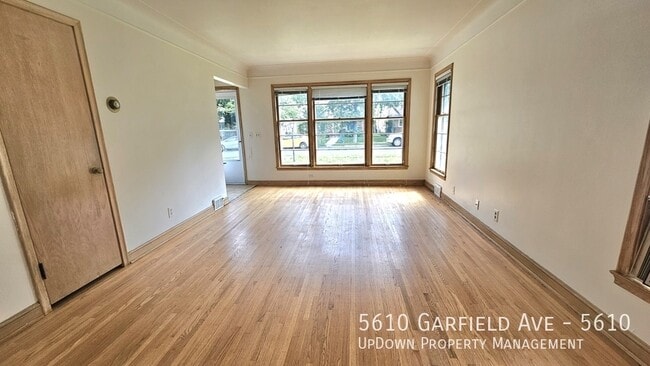 Foto del edificio - 5610 Garfield Ave