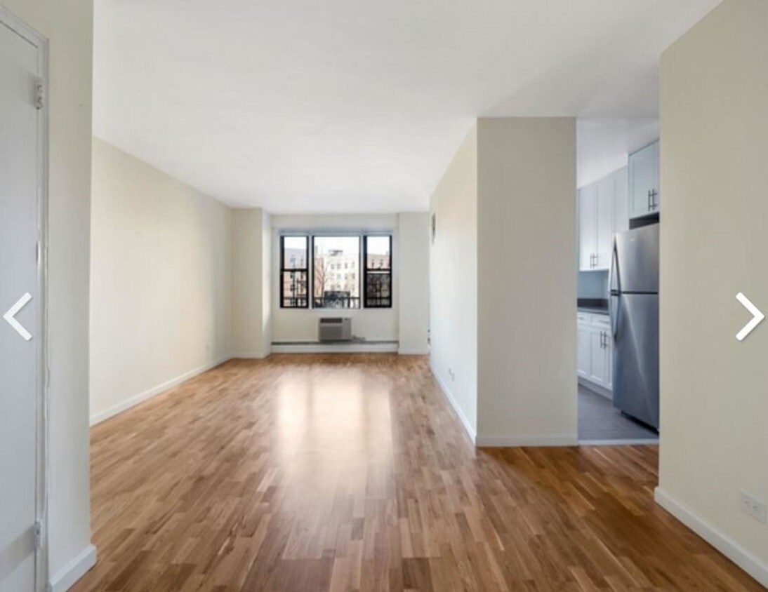 Building Photo - 97-28 57th Avenue