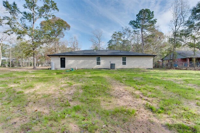 Foto del edificio - 10622 Rustling Oaks Dr