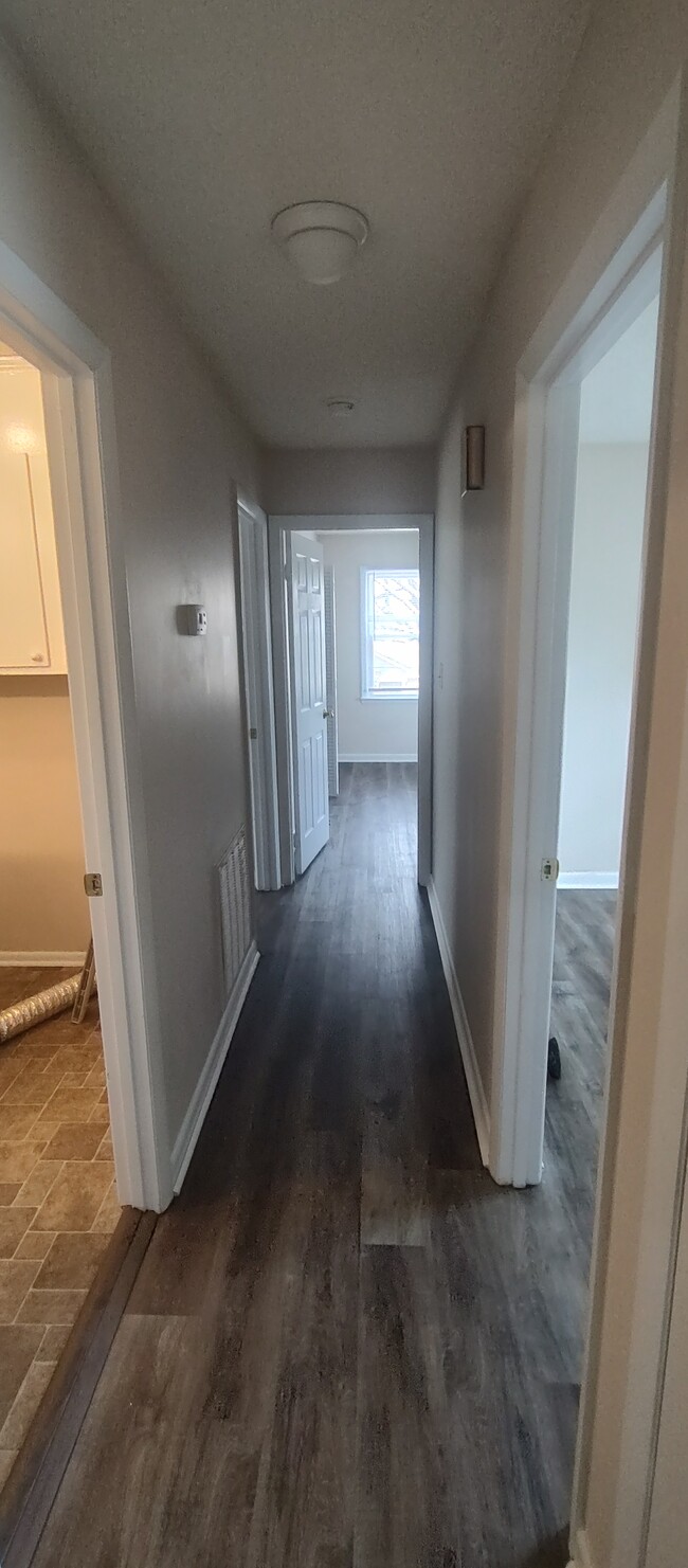 Hallway - 3856 Newhall Dr NW