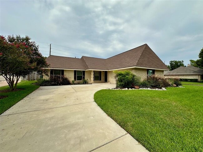 Foto del edificio - 2931 Pasture Ln