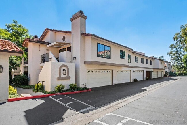 Building Photo - 7642 Palmilla Dr