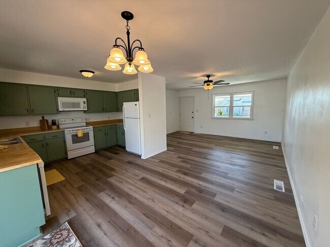 Foto del edificio - 152 Rea St