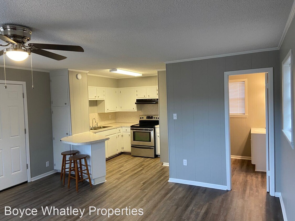 Primary Photo - 1 br, 1 bath House - 715 1/2 W. Main St