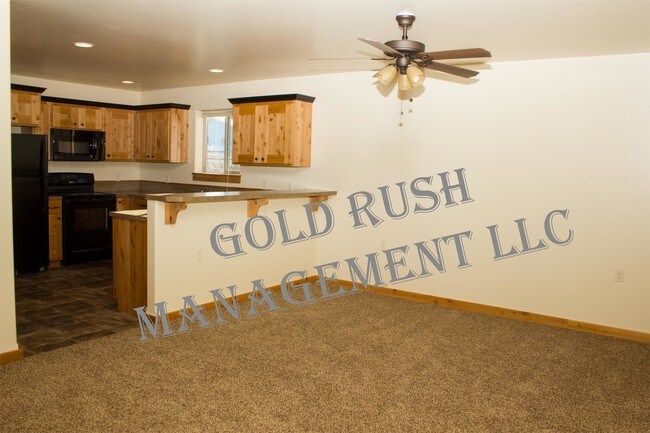Building Photo - 2575 Westwood Loop
