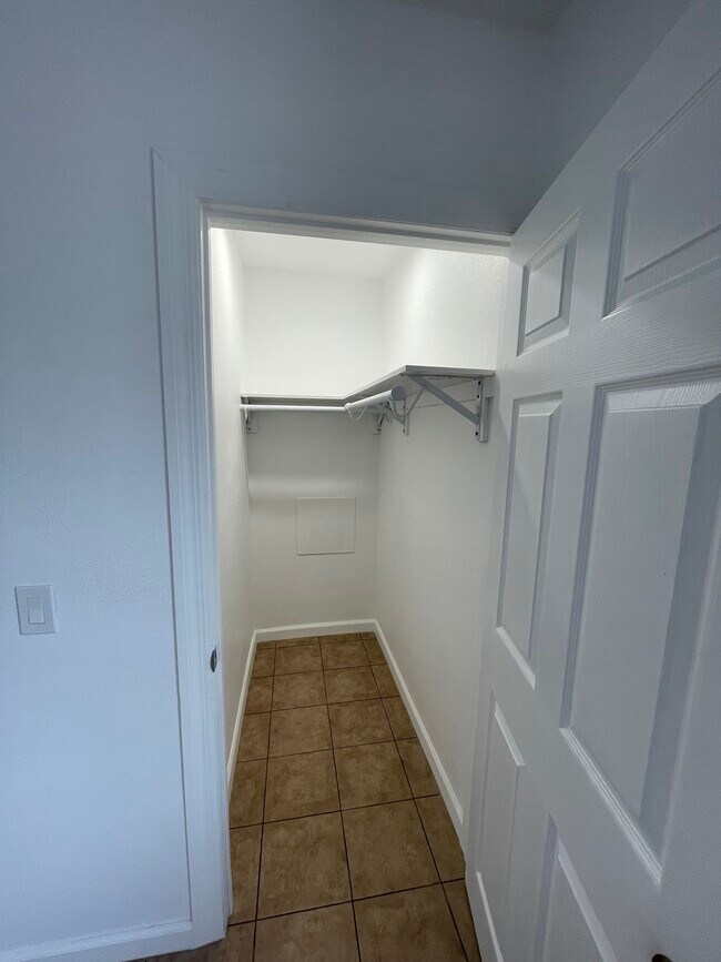 Foto del edificio - 1030 E 46th St