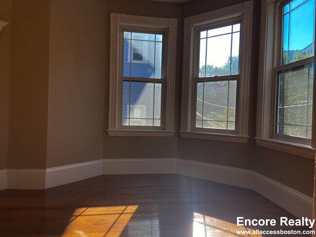 Foto del edificio - 1 Parker Hill Terrace