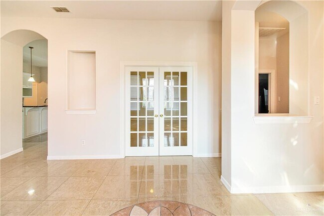 Foto del edificio - 34 Summer Breeze Ave