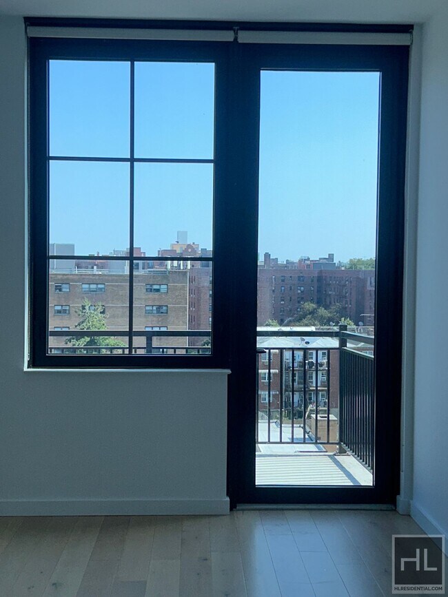 Building Photo - NORTHERN BOULEVARD