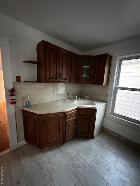 Foto del edificio - 22 Bain Ave