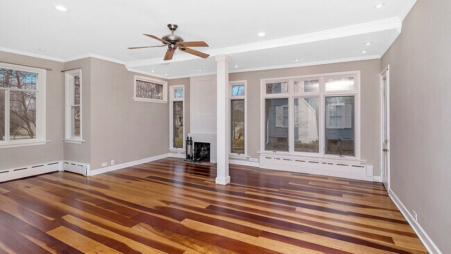 Foto del edificio - 346 E Prospect Ave