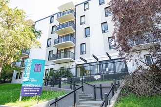 Building Photo - Westview Terrace Apartments