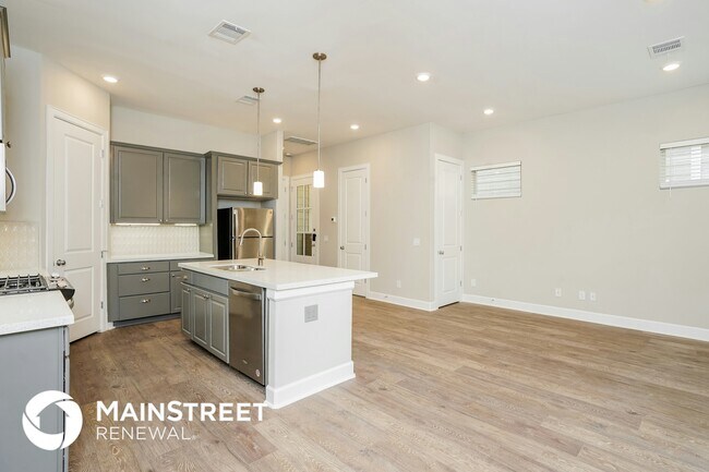 Foto del edificio - 5115 Royal Heath Dr