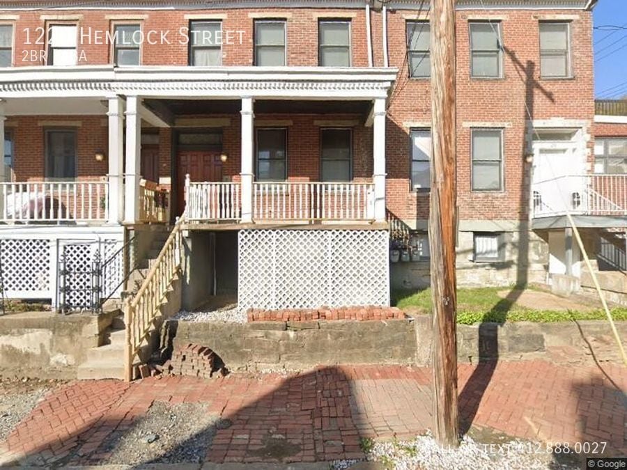 Primary Photo - Large Central Northside 2 bedroom apartmen...