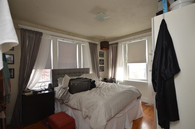 Foto del edificio - 29 Brainerd Rd
