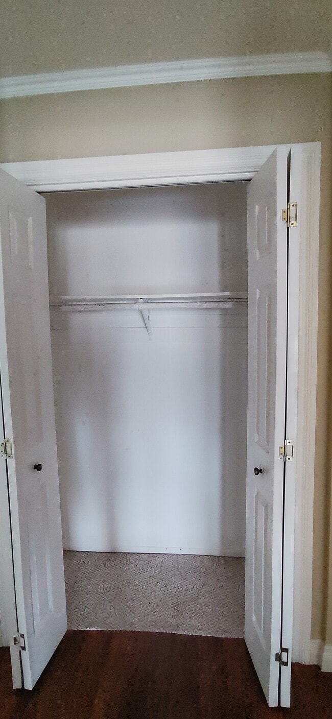 Hall Coat Closet - 250 Parkside Gln