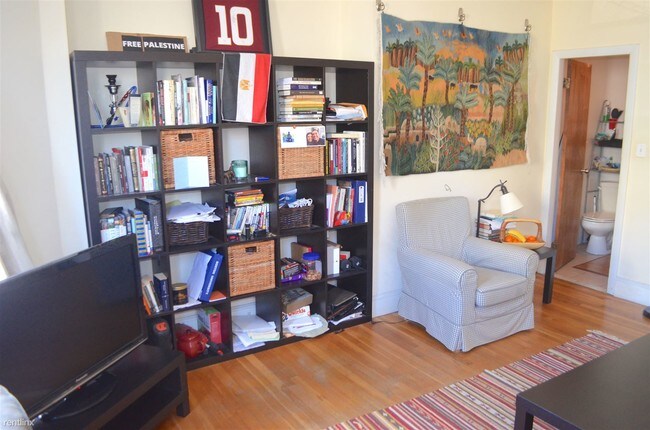 Foto del edificio - 715 Commonwealth Ave