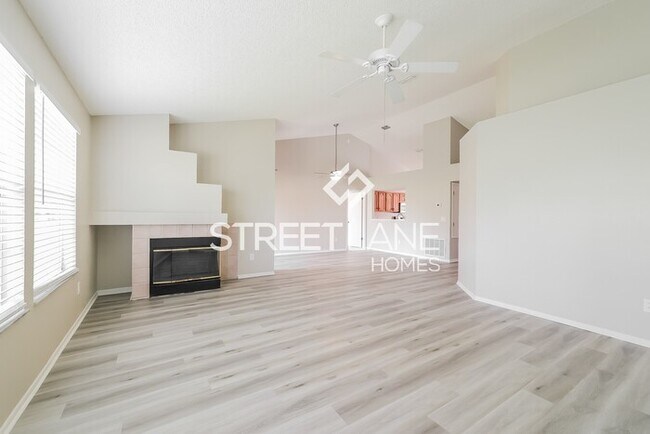 Building Photo - REDUCED! - NOW OFFERING $500 OFF FIRST FUL...