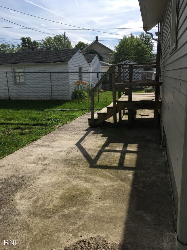 Building Photo - 5 br, 2 bath House - 215 E Wildwood Ave