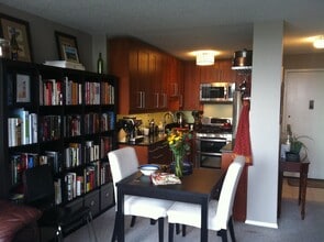 Building Photo - 5225 Pooks Hill Rd