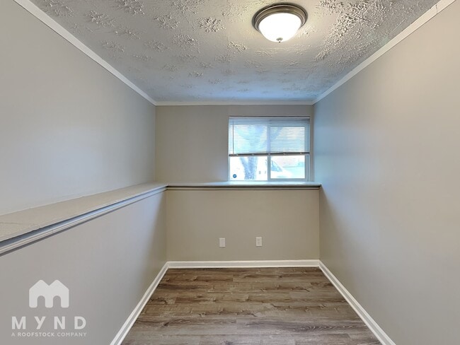 Building Photo - 3799 Farm Brook Ln