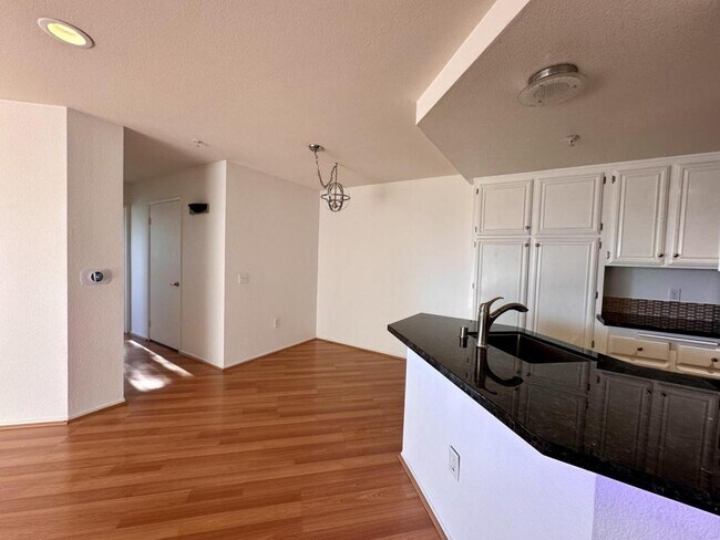 Foto del edificio - 11385 Affinity Ct, unit 213