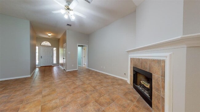 Building Photo - 217 Augsburg Ct