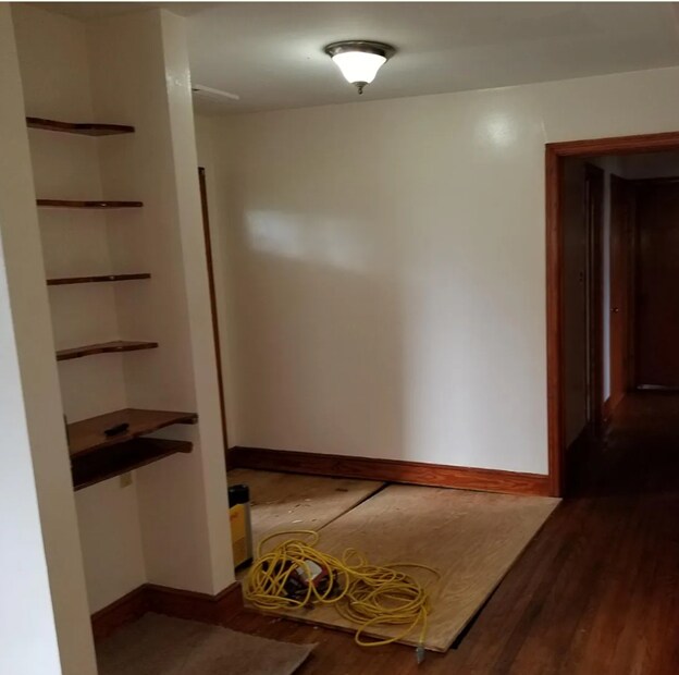 Foto del edificio - 6210 Old Point Rd